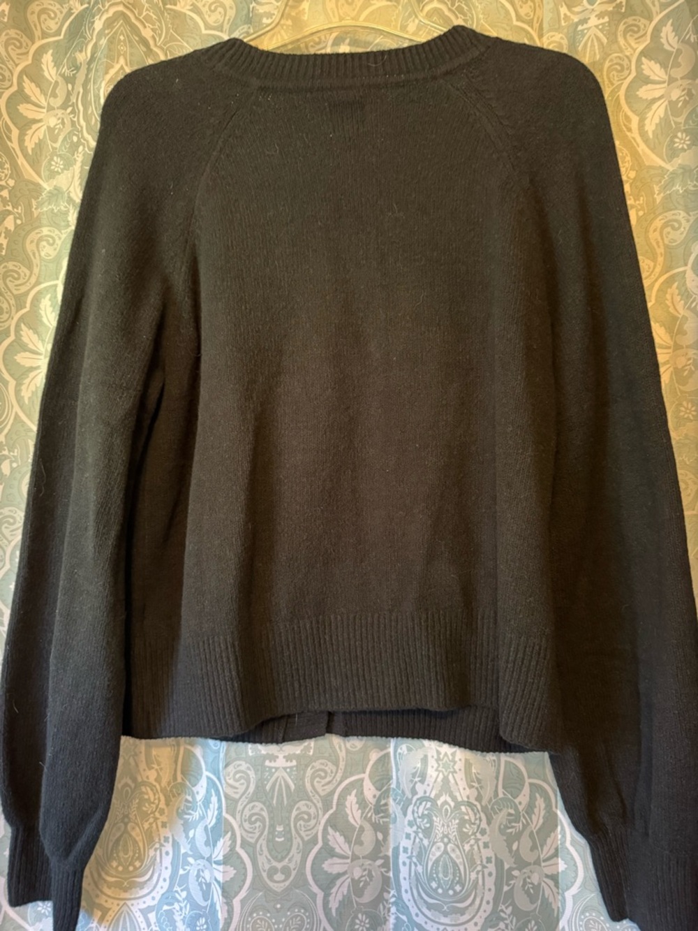 GAP Black V-Neck Button-Front Cardigan - Picture 2 of 5